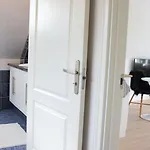 Mollehusets I Taet Ved Herning, Silkeborg Og Arhus Икаст