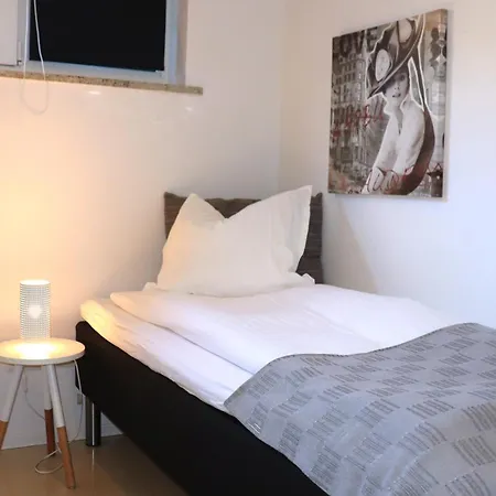 Mollehusets I Taet Ved Herning, Silkeborg Og Arhus * Ikast