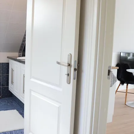 Mollehusets I Taet Ved Herning, Silkeborg Og Arhus Ikast