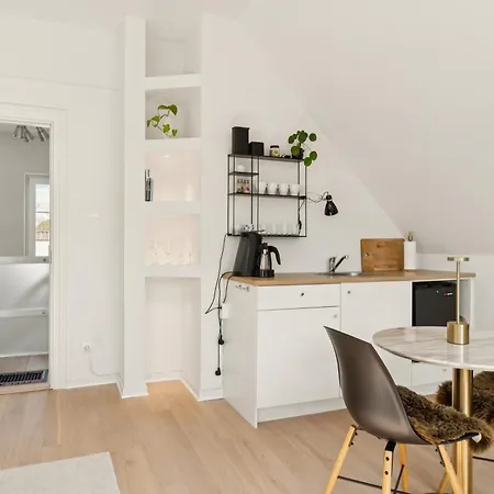Mollehusets I Taet Ved Herning, Silkeborg Og Arhus