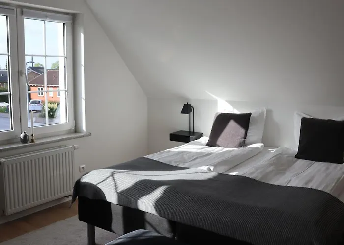 Mollehusets I Taet Ved Herning, Silkeborg Og Arhus *