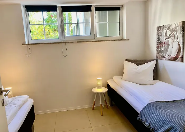 Mollehusets I Taet Ved Herning, Silkeborg Og Arhus Ikast